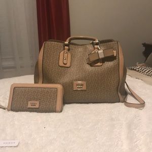 Guess Bernley Purse and Wallet